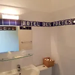מלון Des Poetes Avec Parking Sur Reservation 2*