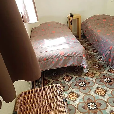 Hotel Des Poetes Avec Parking Sur Reservation 2*